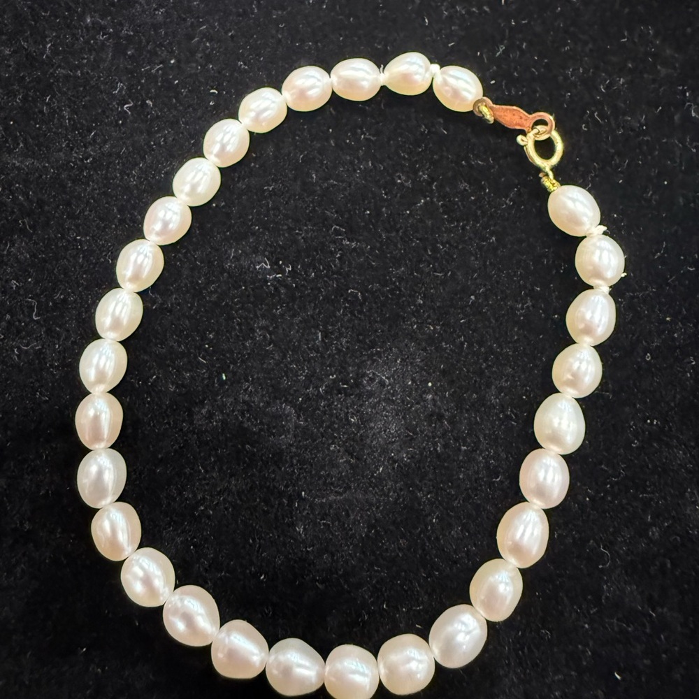 Pearl Bracelet in 14K Yellow Gold